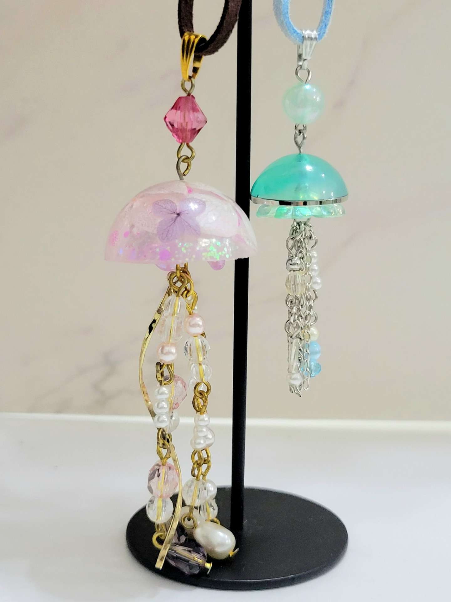 レジンアクセサリー　NO.69 愛知】レジンでくらげアクセサリーを作る体験 | ブログ | 愛知のレジン