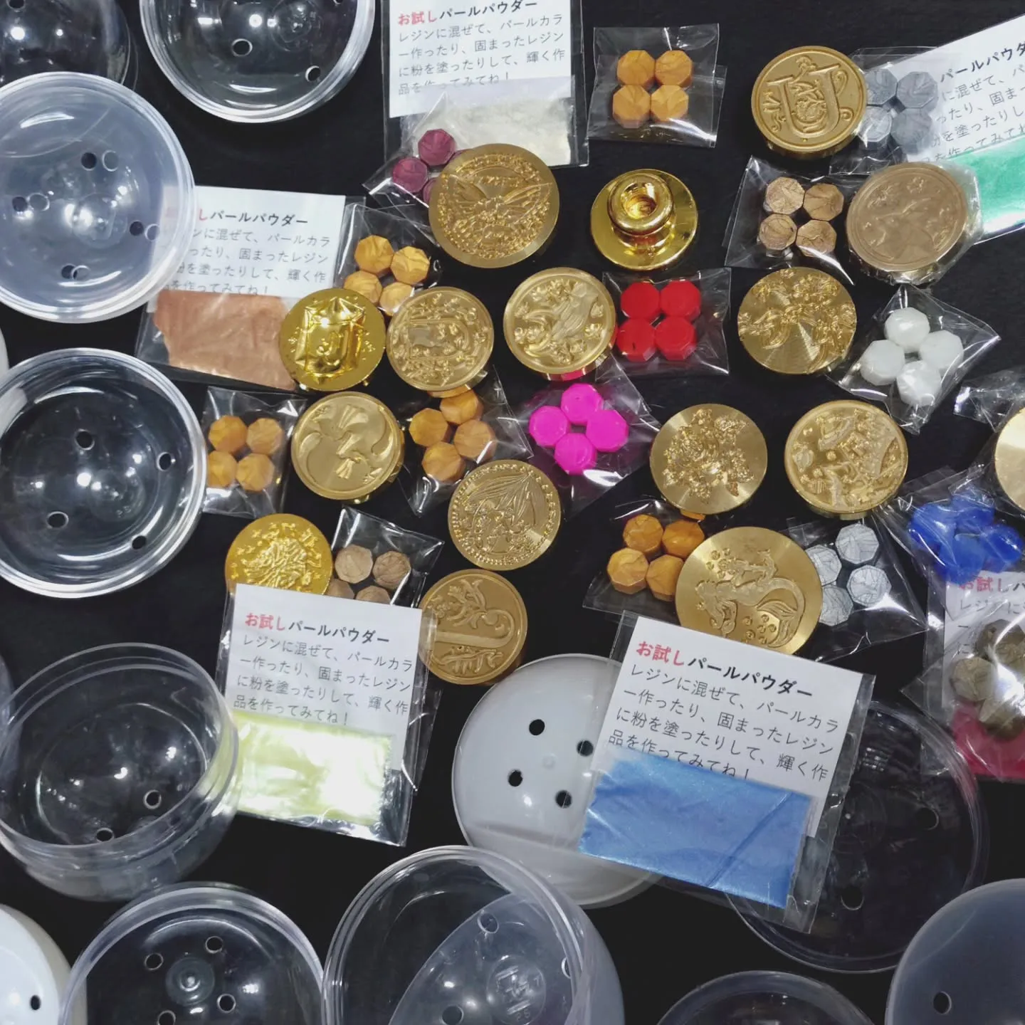 シーリングスタンプガチャにクリスマス🎄限定でパール顔料がつい...