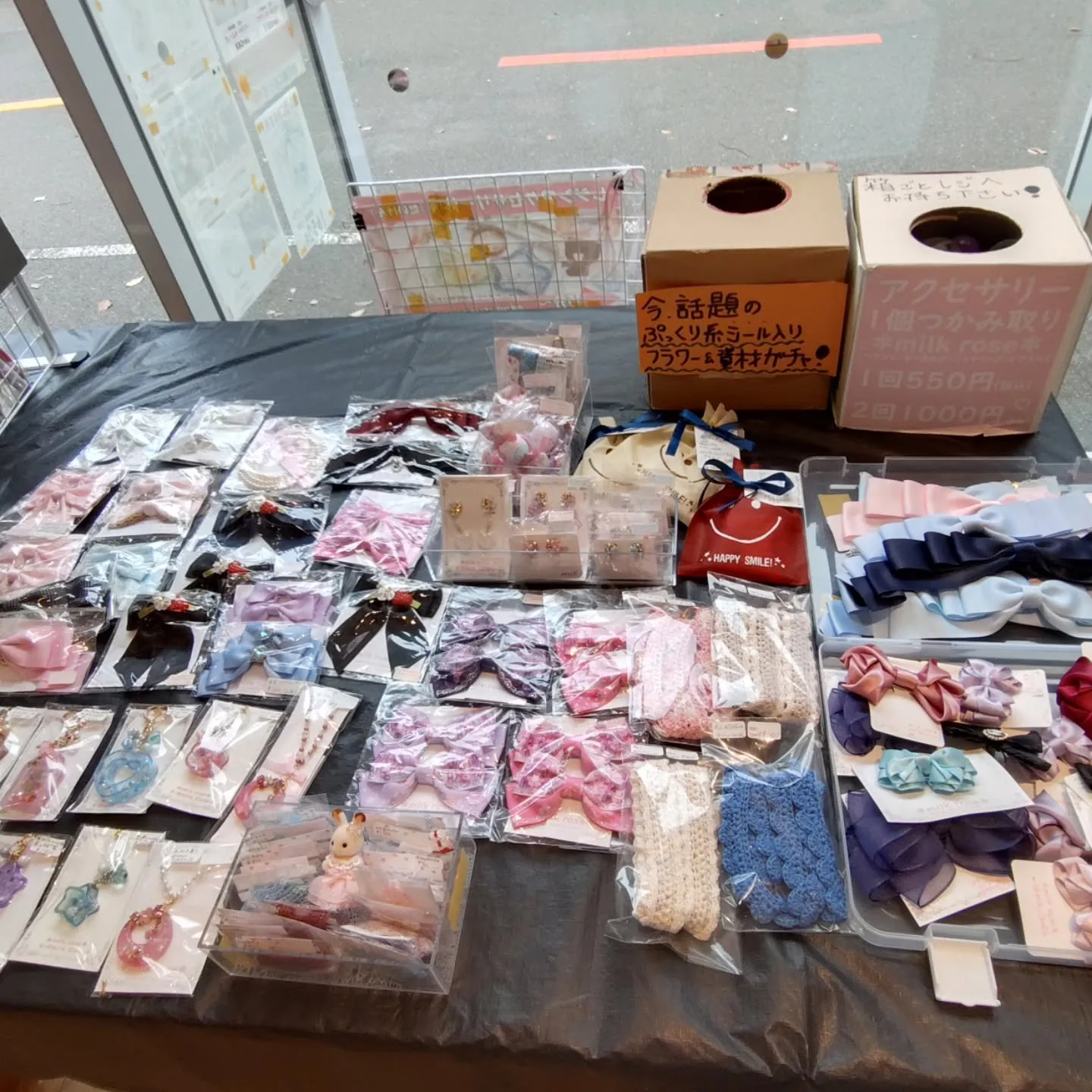 本日メイカーズピアにてレジン体験、資材の販売をしております！