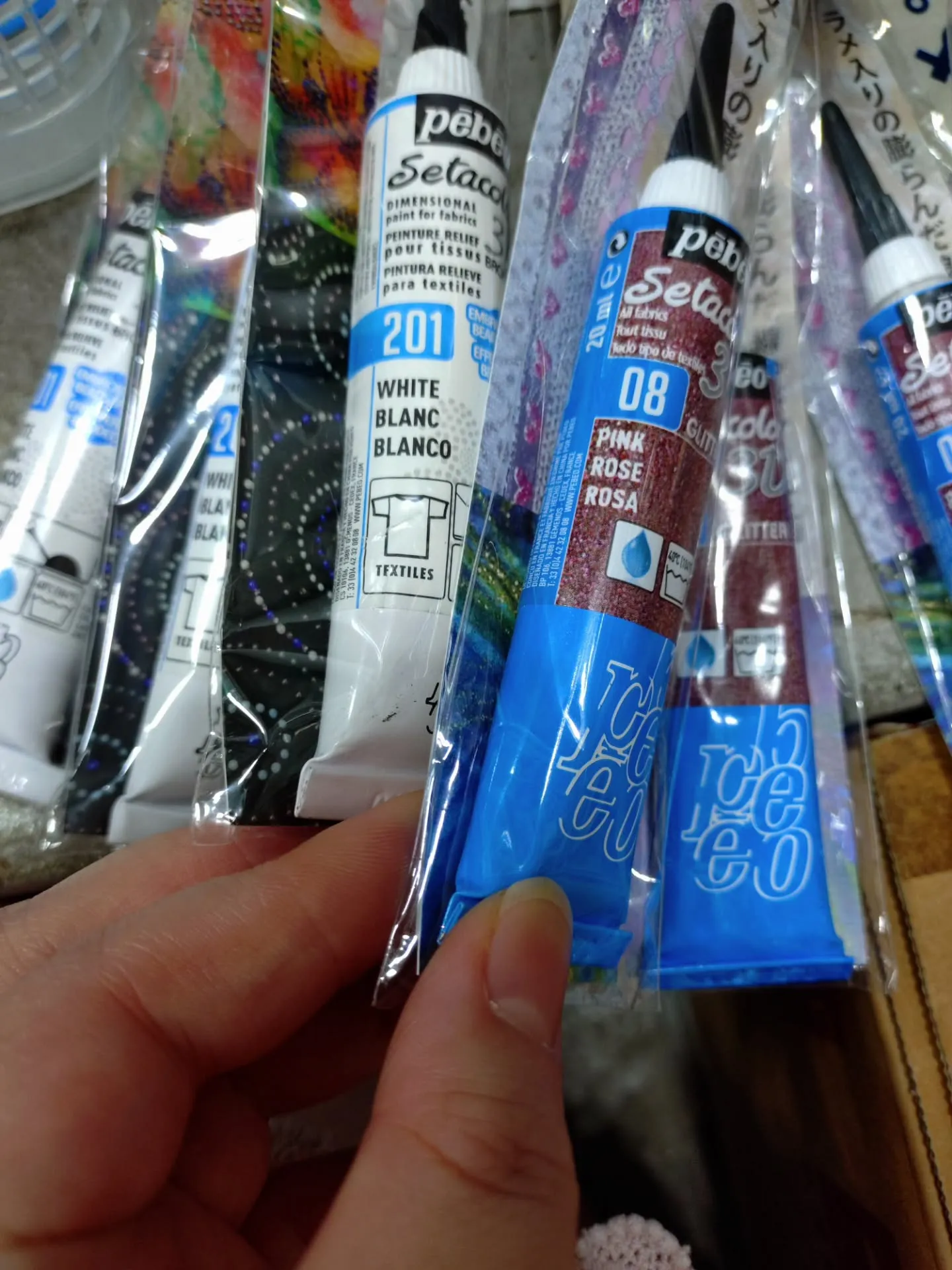 布やガラスなどにパールの粒みたいにデコれる「セタカラーブロー...